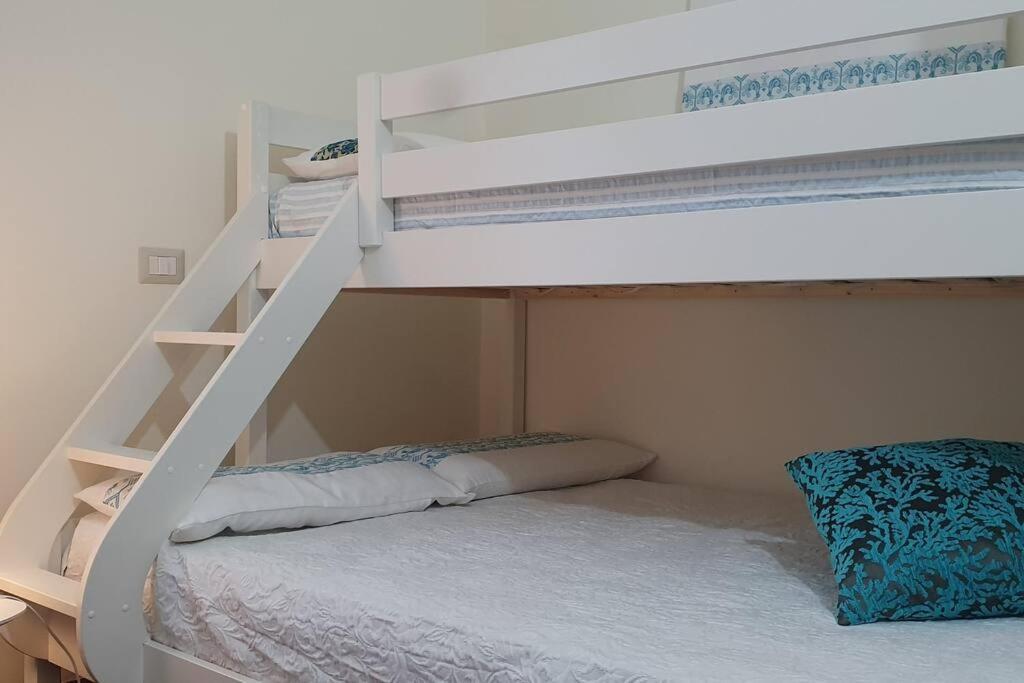 Villa Tea, Residenza Incantevole Con Giardino . Flumini di Quartu Ngoại thất bức ảnh